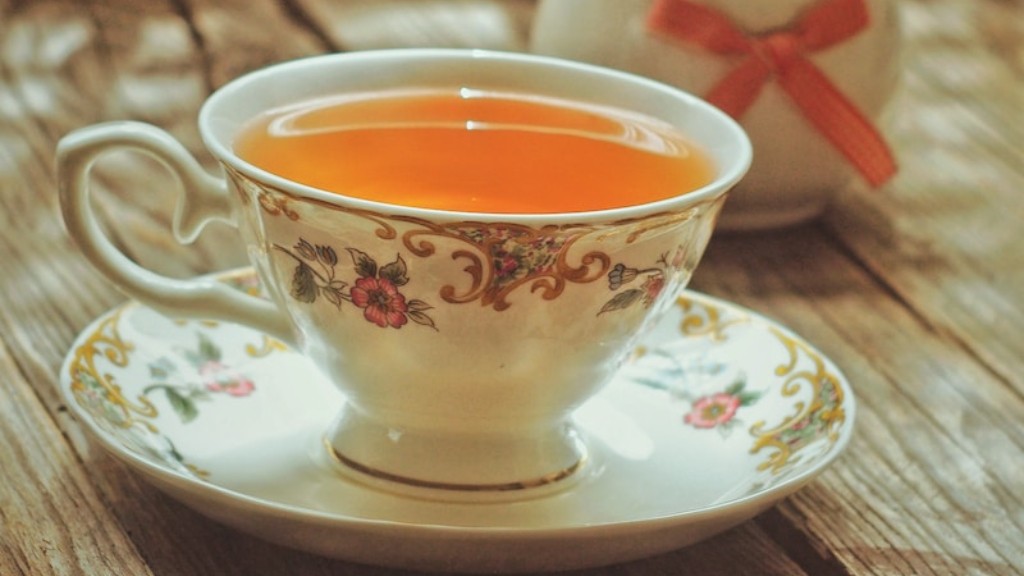 האם אני יכול לשתות תה ירוק במקום מים?